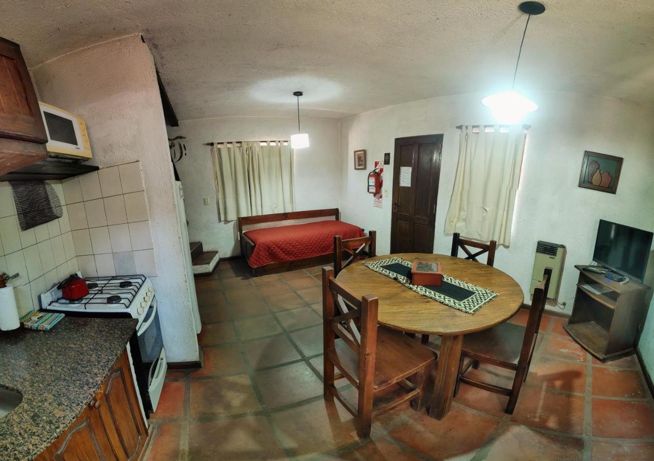קאפילה דל מונטה Cabanas Budapest מראה חיצוני תמונה