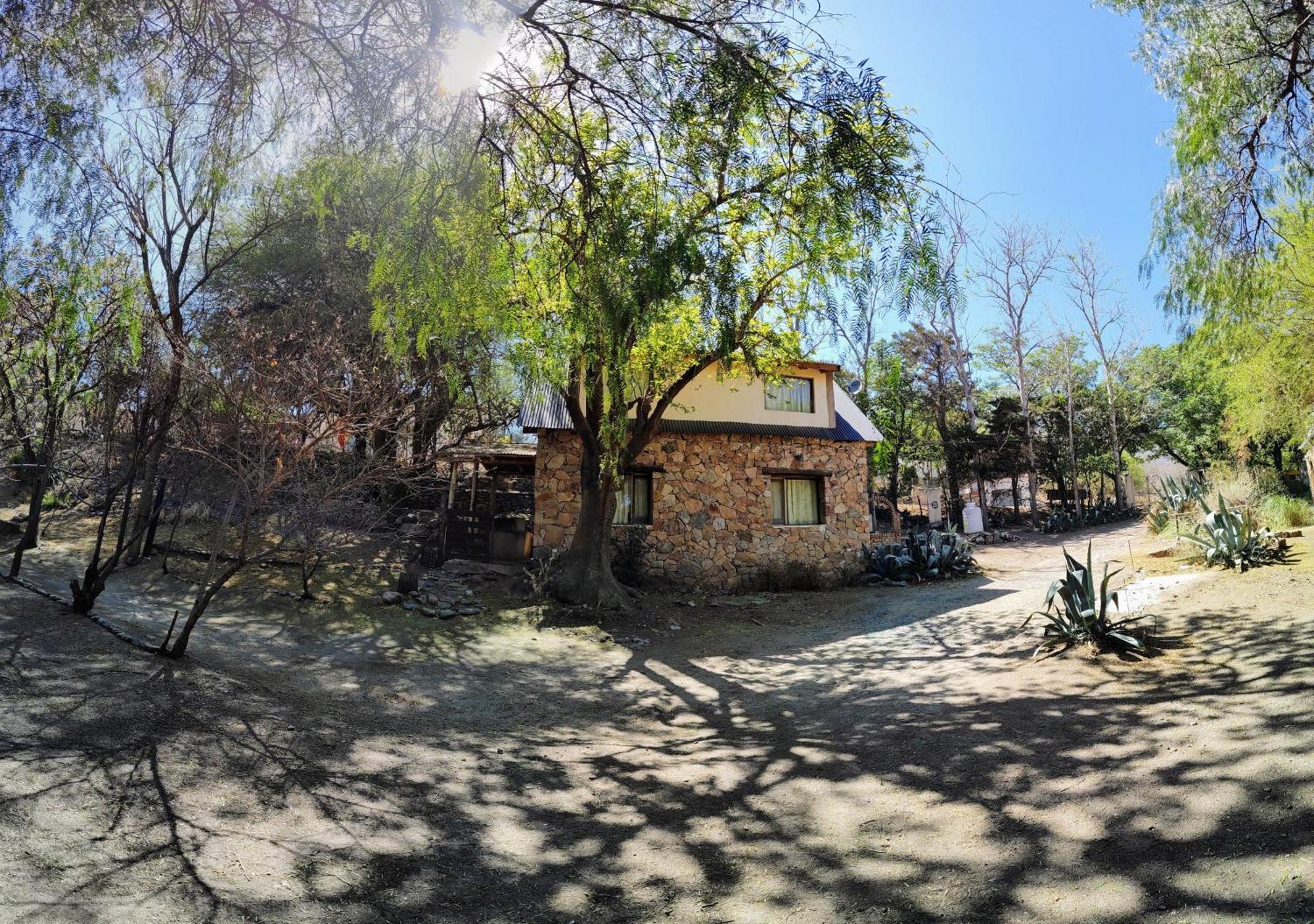 קאפילה דל מונטה Cabanas Budapest מראה חיצוני תמונה